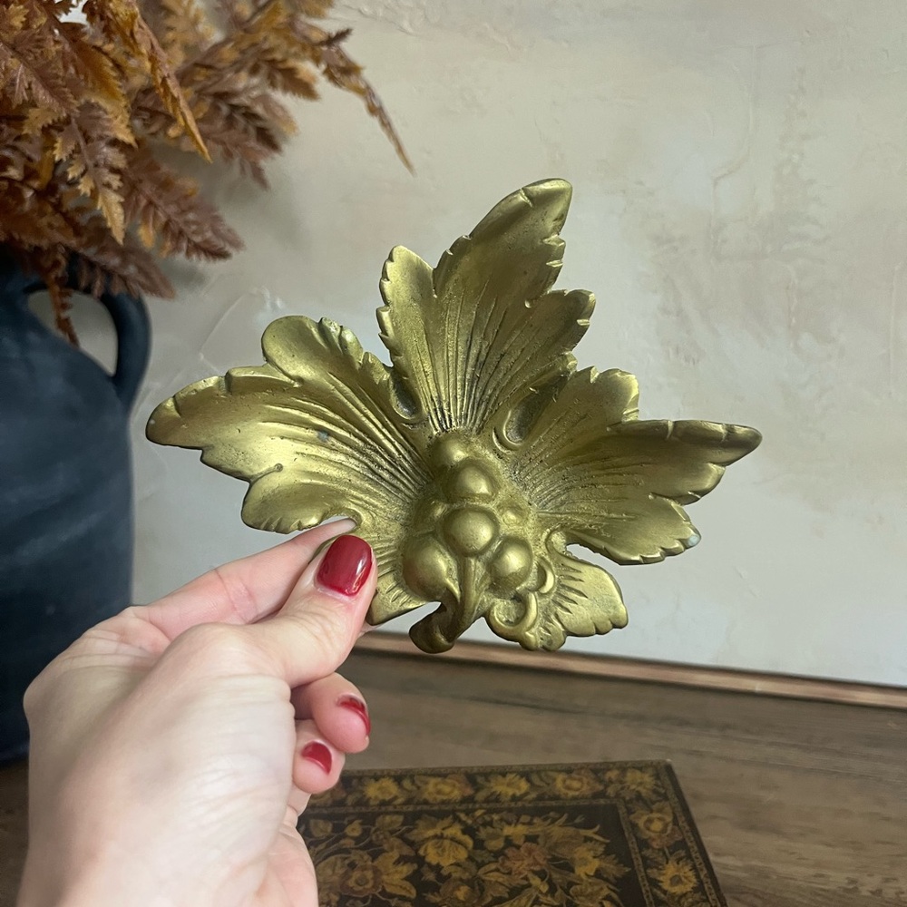 Decorative Brass Gold Leaf Accent - Home Accents Decor